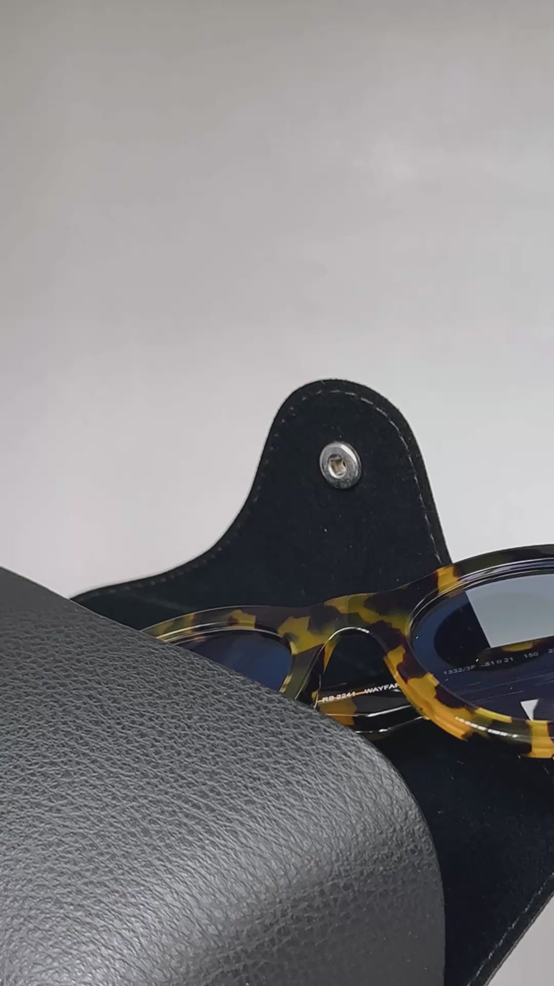 Óculos Solar  Wayfarer Way Ray Ban RB 2241