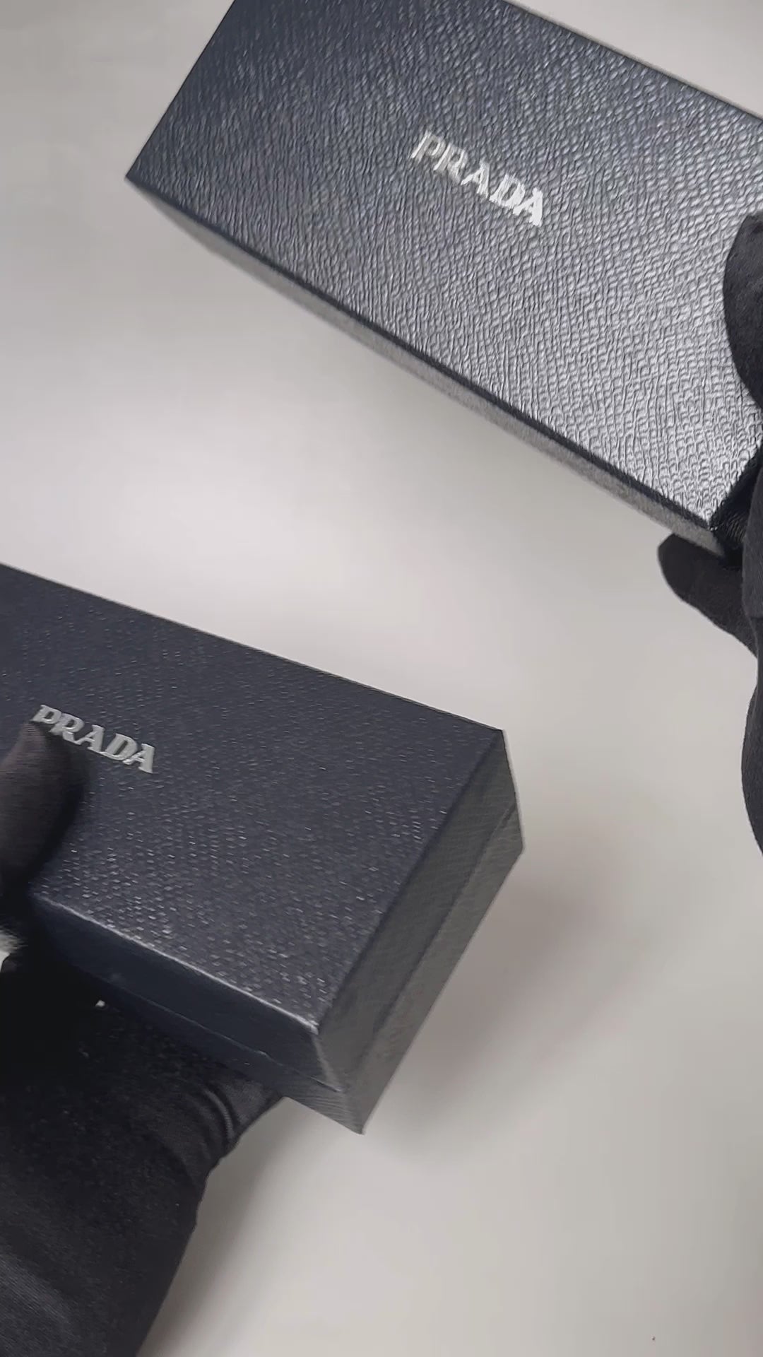 Óculos de Grau Prada PR 17ZV